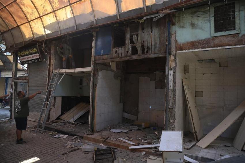 Hatay'da yıkım başladı: Tarihi Uzun Çarşı'da restorasyon modernleşiyor