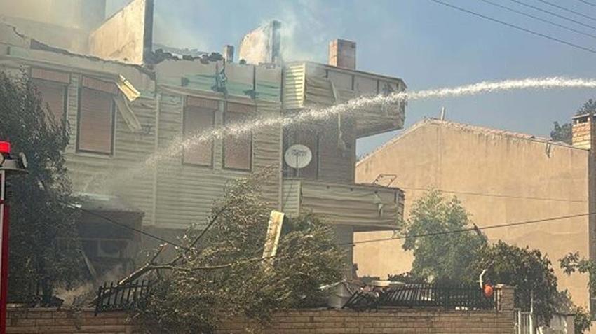 Çanakkale'de yangın büyüdü villalara sıçradı! Tahliyeler devam ediyor