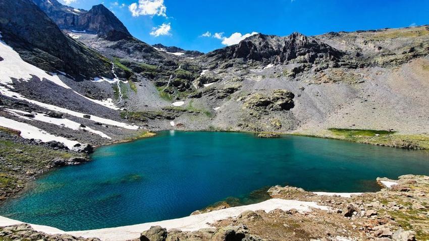 Doğal cennet alarm veriyor: Doğu Karadeniz'in buzul göllerinde kurşun tehlikesi!