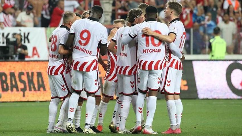 Samsunspor'da Olivier Ntcham'a kafayı taktılar! Yüksel Yıldırım satacağı rakamı açıkladı