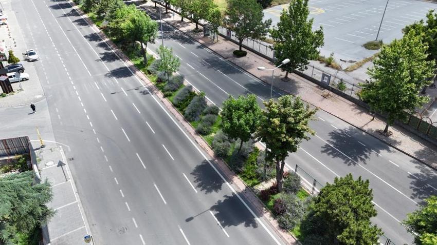 Kayseri'de 8 bölgede ekildi: Şehri kokusu sardı! Üretimi de var
