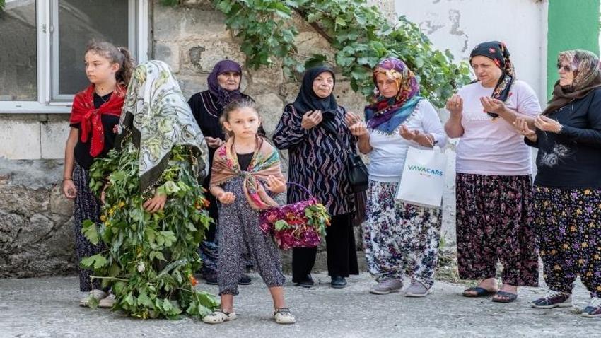 Kırklareli'nde asırlık gelenek canlandırıldı!