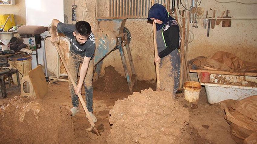 Dört bileziğini bozdurup bu işe başladı! Kimsenin cesaret edemediğini denedi şimdi talebi karşılayamıyor