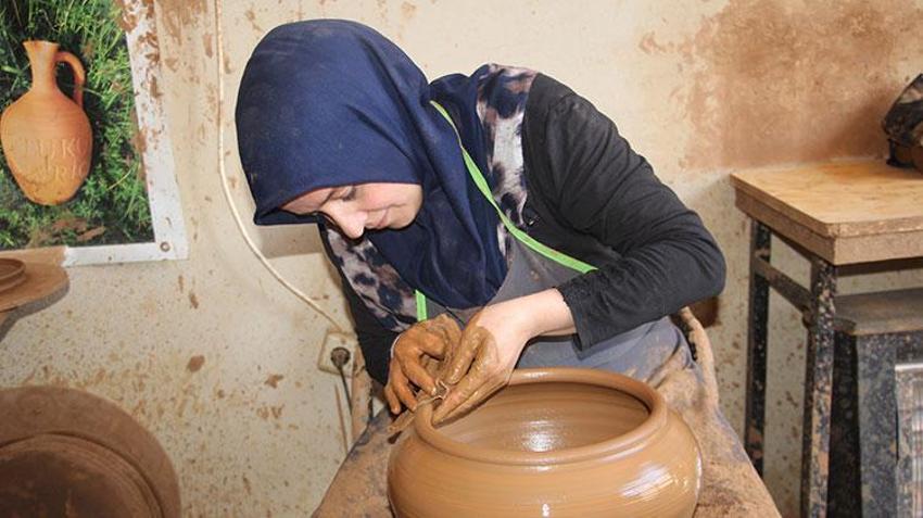 Dört bileziğini bozdurup bu işe başladı! Kimsenin cesaret edemediğini denedi şimdi talebi karşılayamıyor