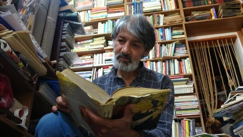 Mardin'in en meşhurları sahaflar oldu: Ziyaretçilerini geçmişe götürüyor