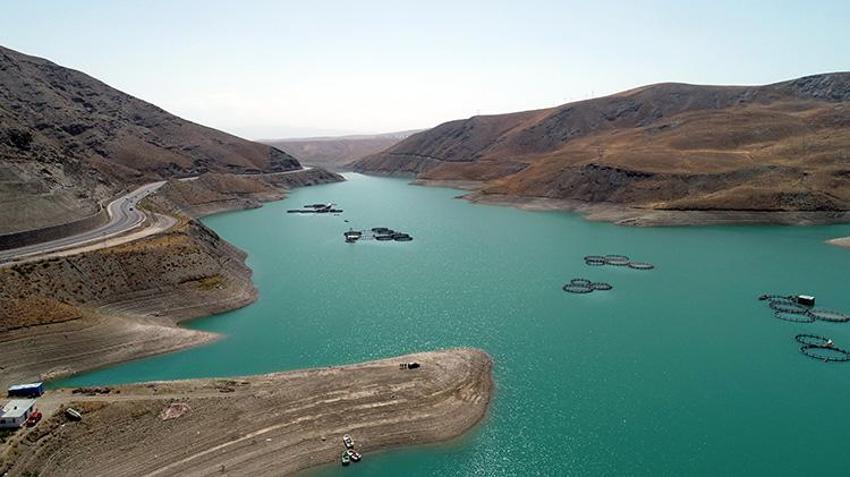 Van'da alarm zilleri çalıyor! 4 baraj kuruyor, alabalık üretimi tehlikede