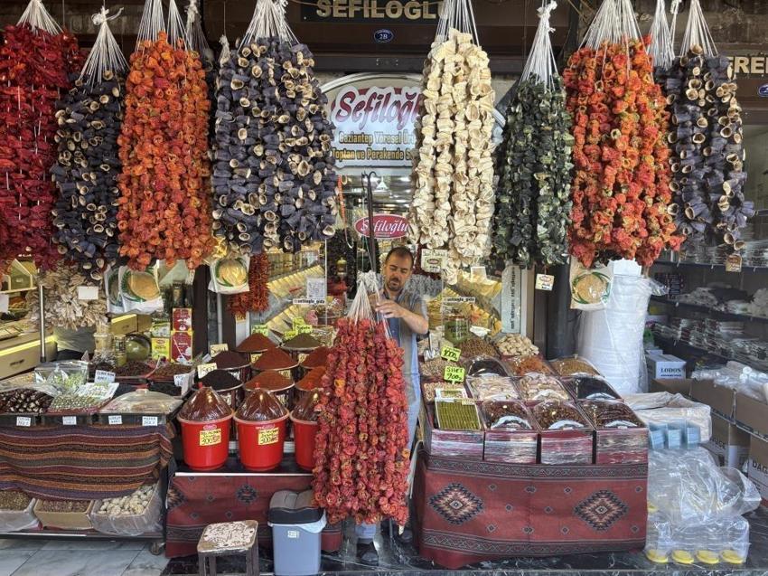 Gaziantep'te kurutmalıkların yeni fiyatı belli oldu! Tezgahlarda satışa sunuldu