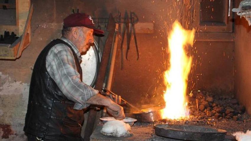 Bayburtlu ustanın işleri bitme noktasına gelmişken 4 yıl önce bir şey oldu! Yaz aylarında boş vakti yok