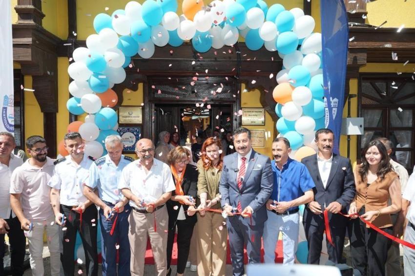 Yenişehir'de örnek proje: Tarihi Sarı Köşk kadın girişimcilerin hizmetine verildi!