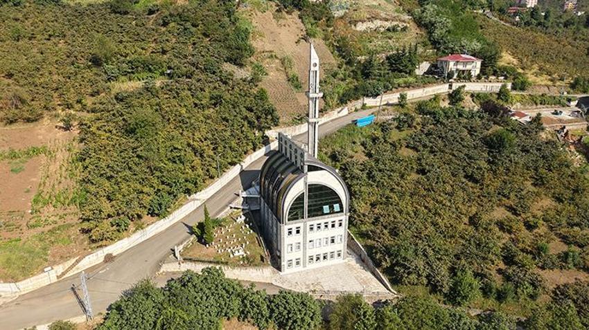 Dünyada eşi benzeri yok! Trabzon'a giden hayran kalıyor