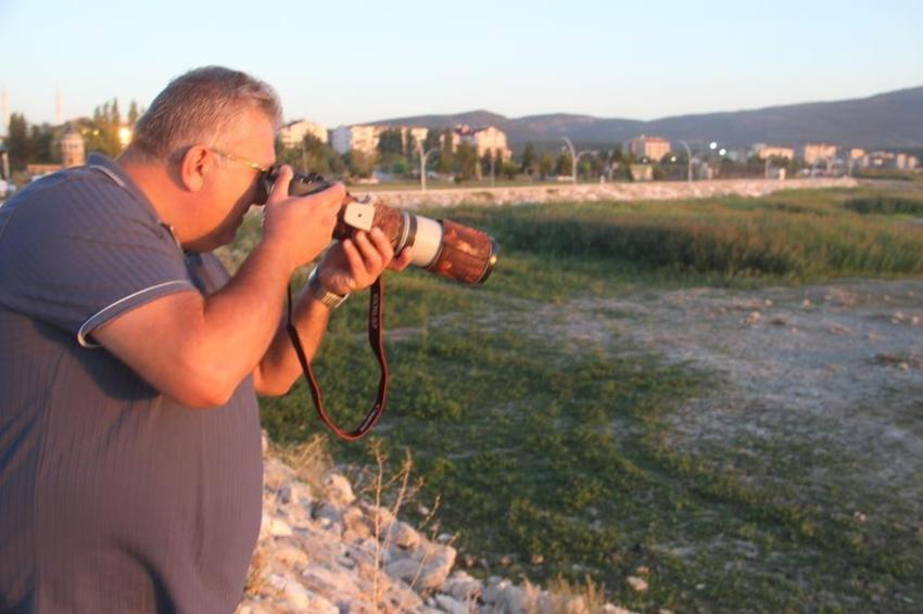 Mali müşavirin fotoğraf tutkusu Konya'nın diline düştü!