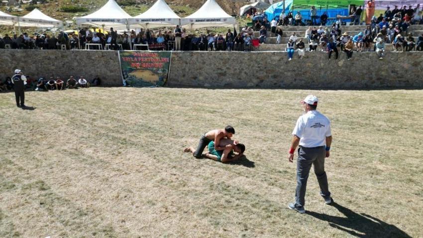 Artvin'de 16 yıl sonra yeniden! 2600 rakımda düzenlendi, duyan oraya koştu