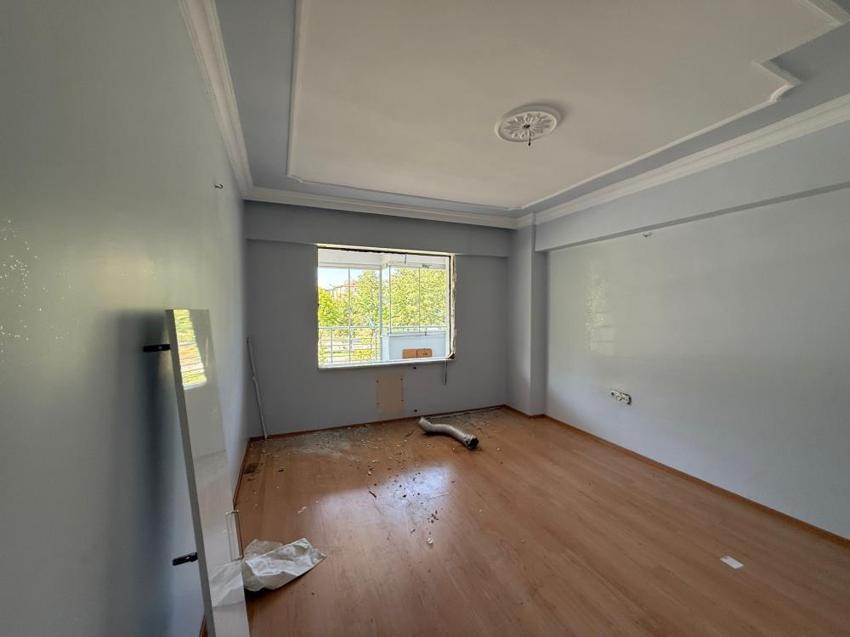 Ispartalı vatandaşın ihaleden aldığı ev başına bela oldu! Kapıyı açtığında gözlerine inanamadı