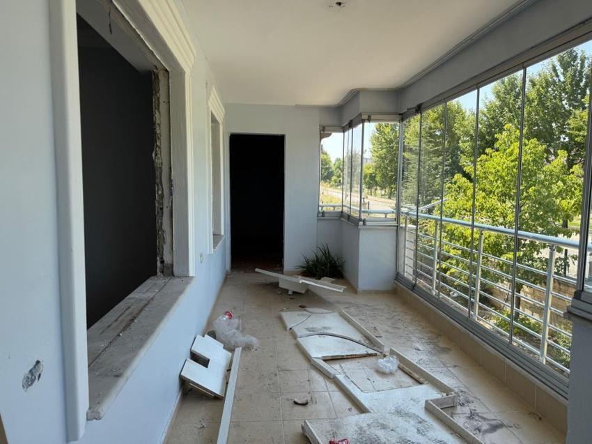 Ispartalı vatandaşın ihaleden aldığı ev başına bela oldu! Kapıyı açtığında gözlerine inanamadı