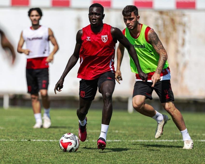 Samsunspor Avrupa sahnesine hazır! Yüksel Yıldırım: Panathinaikos'u iki maçta da yenmek istiyoruz