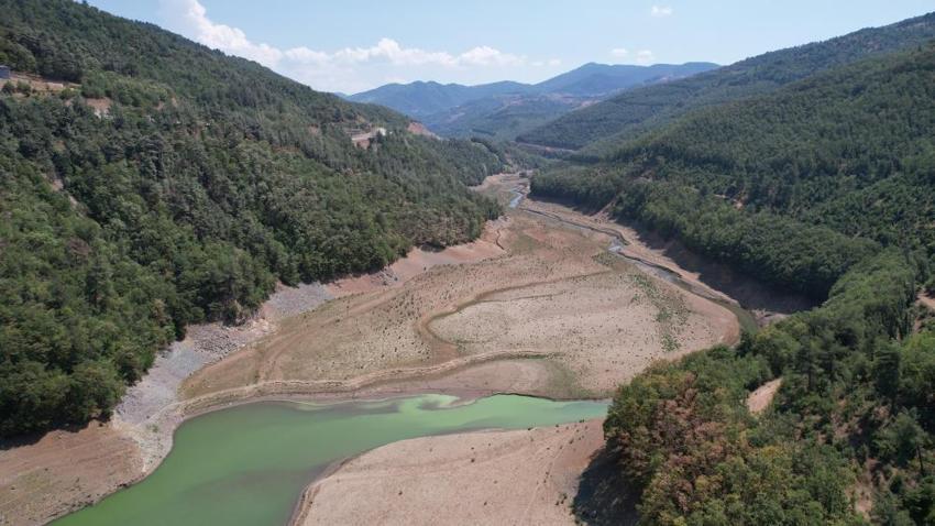 Bursa'da barajlar kurudu! Şehirde sadece 35 günlük su kaldı!