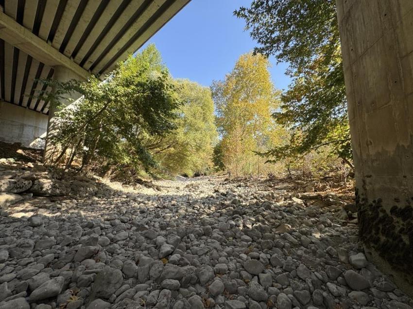 Antalya'da son hali görüntülendi: İki barajı besleyen ırmak kurudu