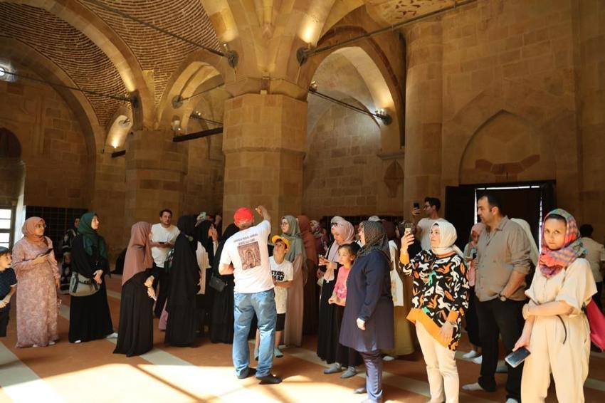 Sivas'ta 8 asırlık mühendislik harikası! En küçük ses bile duyuluyor, akıl hastaları bu yöntemle tedavi ediliyordu