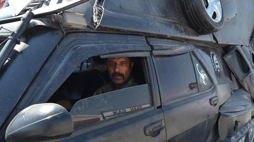 Aksaray'da bilim kurgu filmlerindeki araçları andıran modifiye otomobil, trafikten menedildi