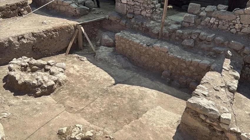 Muğla'da 3 bin yıllık mezar bulundu! Kazı sırasında ortaya çıktı