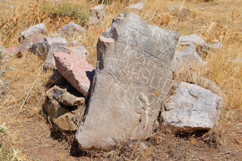 2 bin rakımda gizemli mezarlık! 3 şehrin ortasında, kimse nedenini bilmiyor