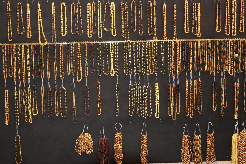 Diyarbakır'da herkes peşinde: Bu taş, stresten nazara kadar her derde deva!