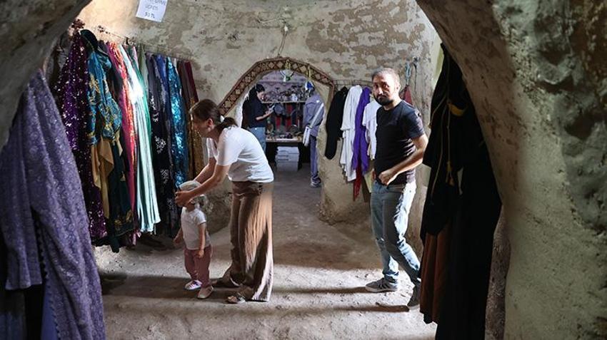 Harran'ın sıcağında kubbeli evlere sığınanlar kurtuluyor! 'Erciyes'e çıkmış gibiyim'