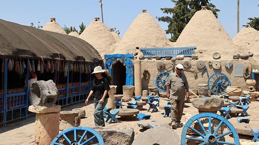 Harran'ın sıcağında kubbeli evlere sığınanlar kurtuluyor! 'Erciyes'e çıkmış gibiyim'