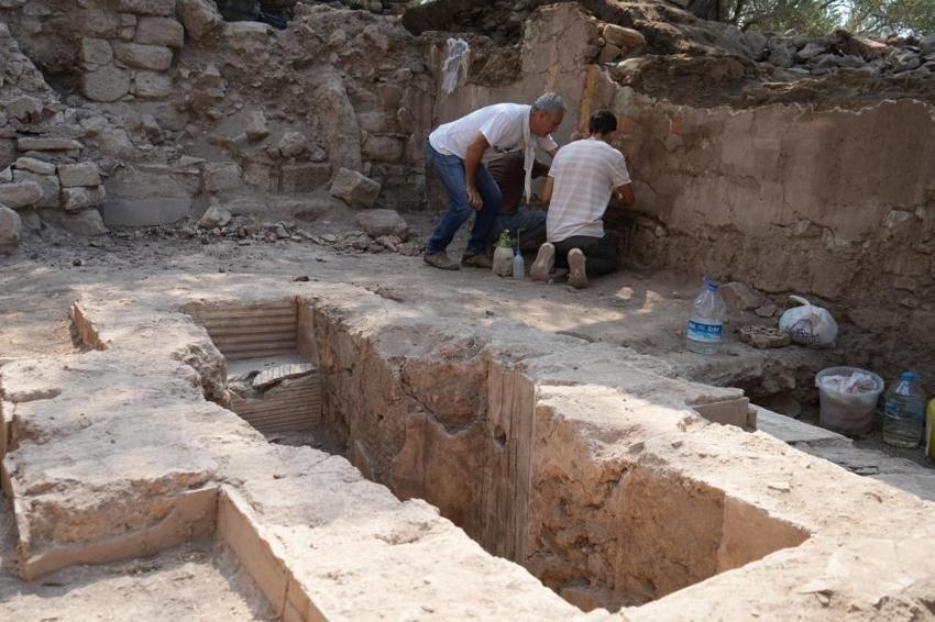 1600 yıllık eser Balıkesir'de bulundu: Antik kentin ortasından çıktı