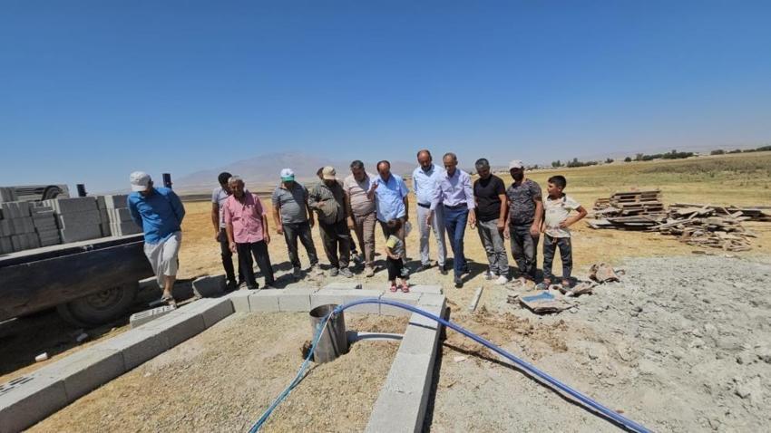 Göl 5 kilometre geri çekildi: Bitlis'te hayvanlar yolunu şaşırdı