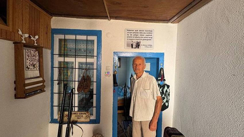 Geçmişe açılan kapı! Emekli akademisyen ücretsiz olarak hizmete açtı
