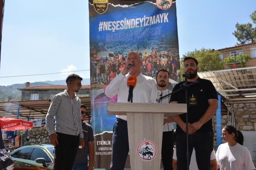 Denizli modifiyeli araçlarla renklendi: Otomobil tutkunları Babadağ'da buluştu