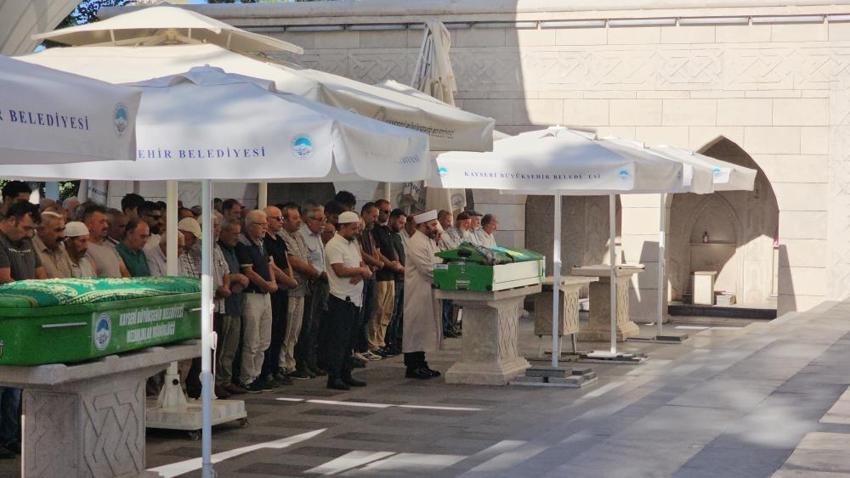 Kayseri'de yanlışlıkla gömüldü! Annemiz diyerek başka kadının cenazesini aldılar