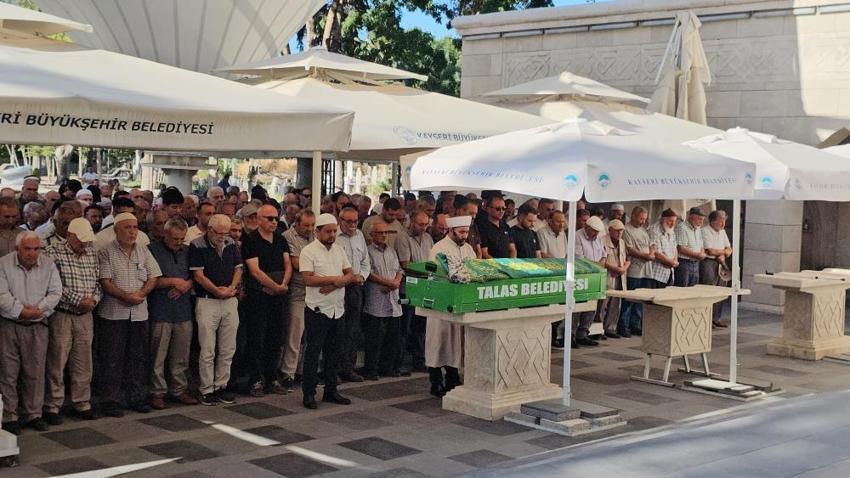 Kayseri'de yanlışlıkla gömüldü! Annemiz diyerek başka kadının cenazesini aldılar