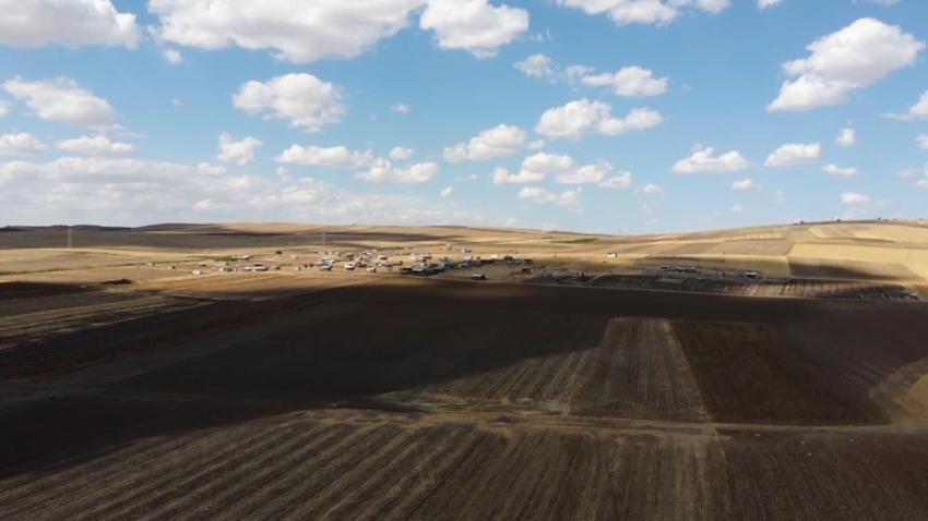 Tekirdağ'da araziler konteynerlerle çevrildi! Tel örgülere tepki gecikmedi