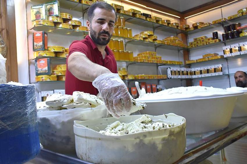 Van'ın vazgeçilmezi, yapımı 6 ay sürüyor! Kilosu 500 liraya çıktı, artık mecburuz