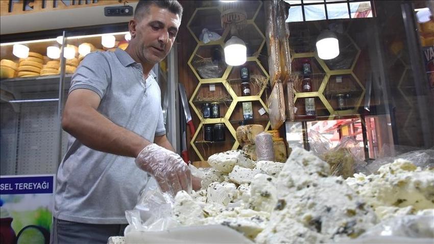 Van'ın vazgeçilmezi, yapımı 6 ay sürüyor! Kilosu 500 liraya çıktı, artık mecburuz