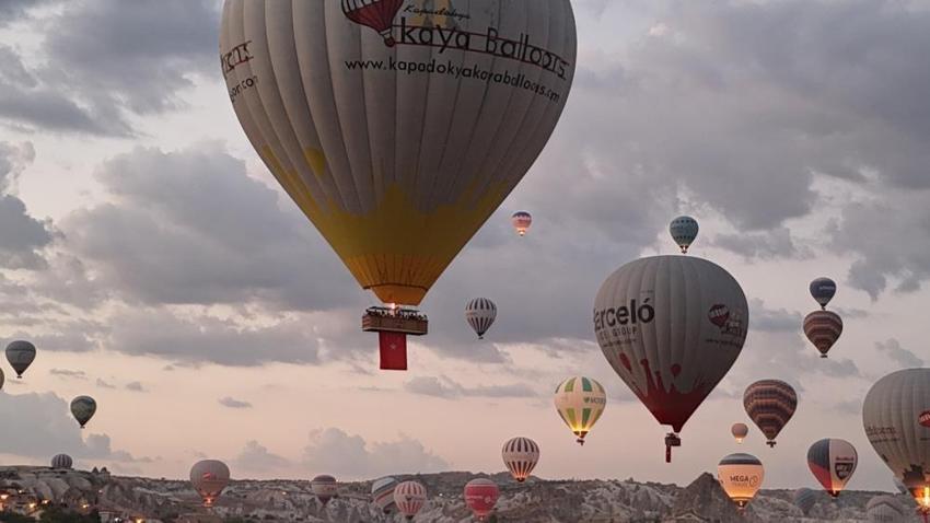 Kapadokya'da balonlar 30 Ağustos için havalandı