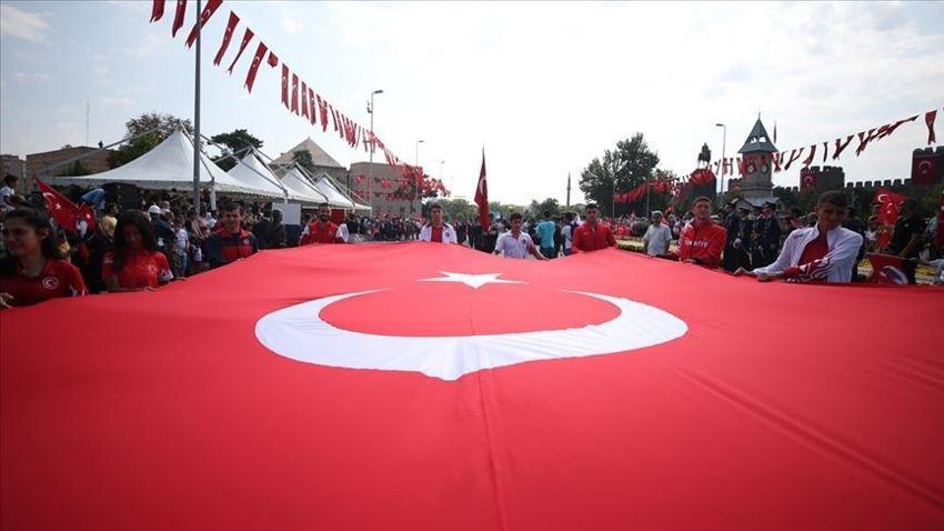 30 Ağustos'ta dünyaya ilan edildi! Büyük destan 81 ilde kutlanacak