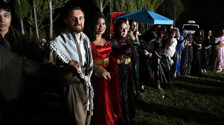 Panama'dan geldi, Vanlı Harun ile evlendi: Görünce kocam olacağına inandım