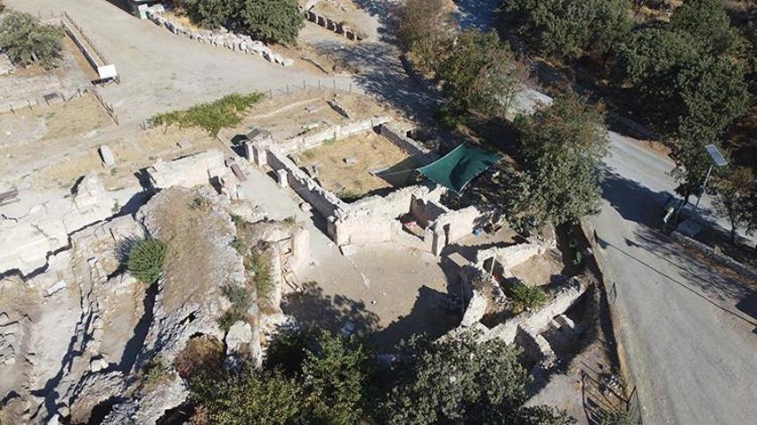 Çanakkale'de iki bin yıllık gizemli yapı: 25 kişilik ekiple gün yüzüne çıkarıldı, yeniden ayağa kaldırılacak