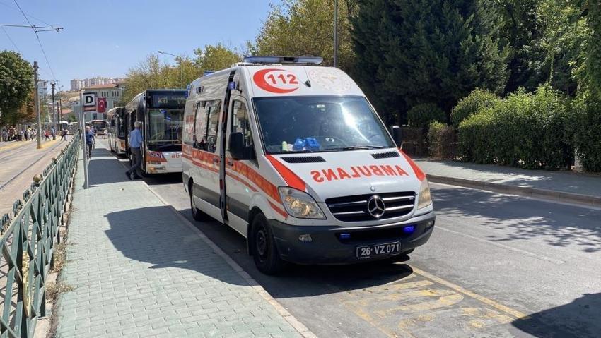 Eskişehir'de "yıpranmış yaya geçidi" kazası