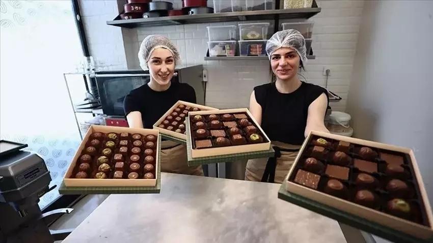 İsveç'te bedava iş öğrendi, Diyarbakır'da üretime başladı! Günlük 200 kilo satıyor, bu işi yapan tek kadın...