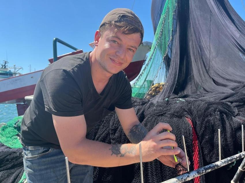 Denizde balık var, teknede tayfa yok! Ege'de zorlu mesai başladı