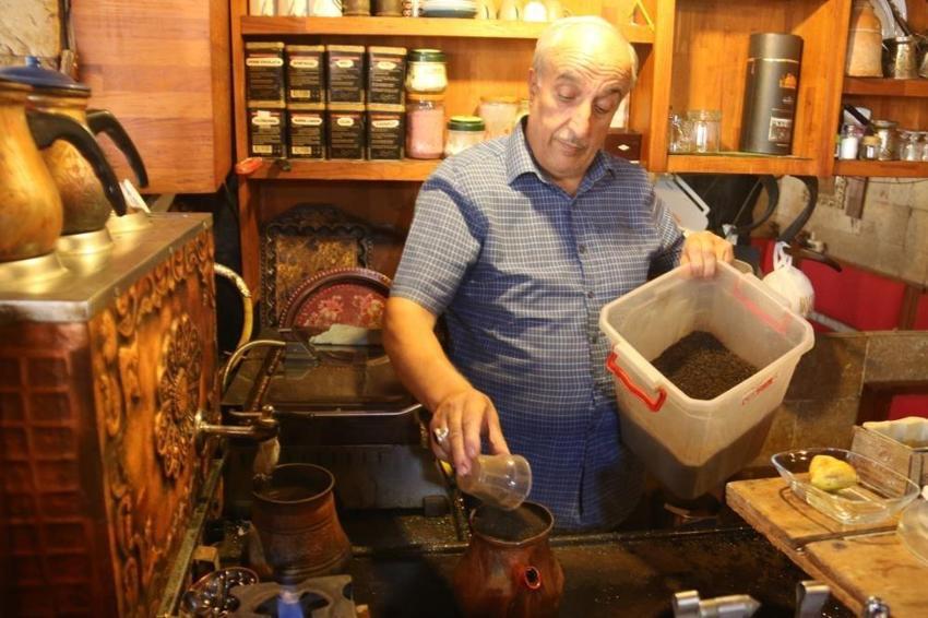 Çay harareti alır mı? Sivas'ta cevap bulundu: İki grup farklı konuşuyor