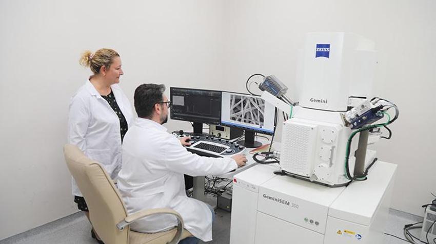 Bursa'dan dünyayı sarsan buluş: Şarj süresini dakikalara indiren Türk teknolojisi ABD'den patent aldı!