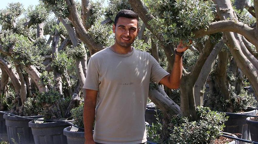 Adanalı genç girişimciler meyve vermeyen ağaçlardan para kazanıyor! İşleri büyüdü 30 kişiyi işe aldılar