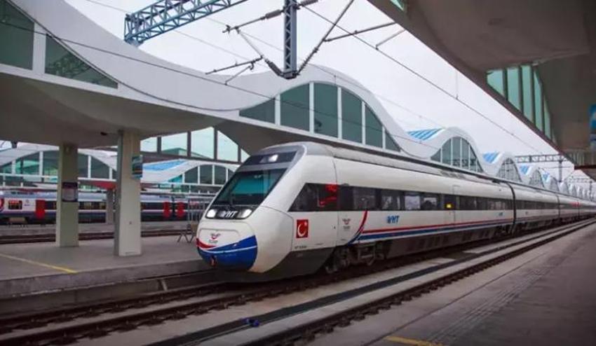 Seyahat süresi 4 saatten 1,5 saate düşecek! 3 il daha hızlı trenle buluşuyor