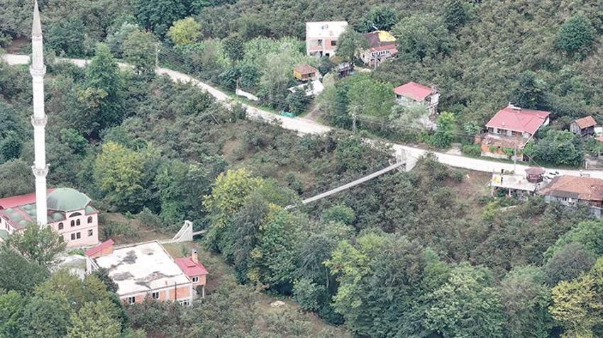 Samsunlu vatandaş babasının sözlerini unutmadı! Camiye kolay gitmek için köprü yaptı