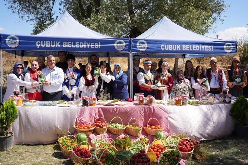 Ankara’da Uluslararası Çubuk Turşu ve Kültür Festivali başladı: Yarışmada Rusya 1’inci oldu
